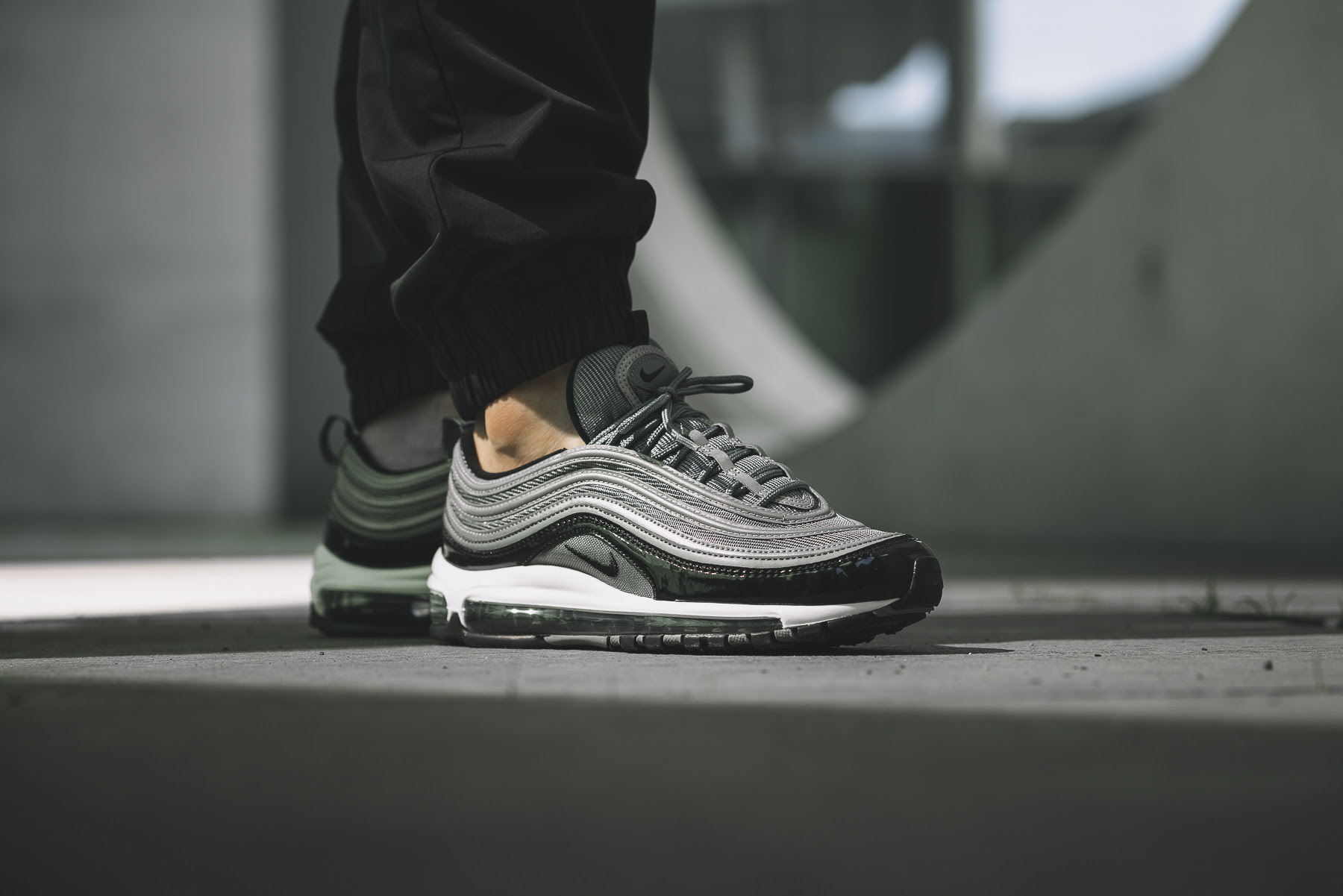 air max 97 cool grey black patent